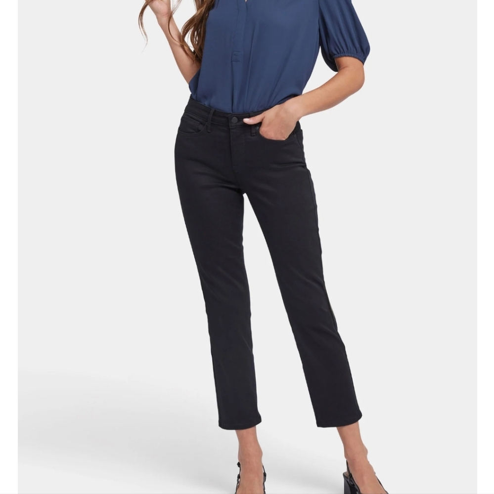 NYDJ Sheri Slim Ankle With Fray Hem Black Size 12 NWT